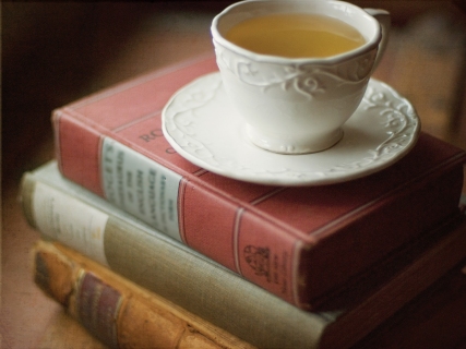 CB-1062-cup-books
