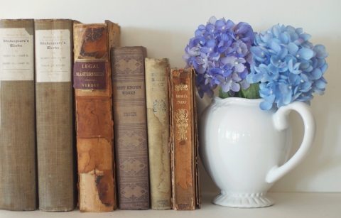 CB-2003-books-pitcher