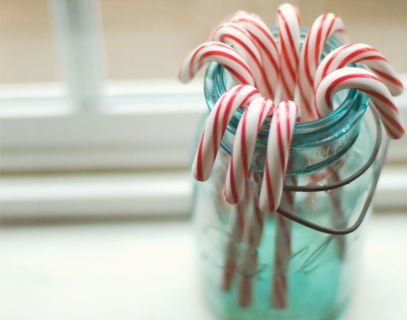 CB-2021-candycanejar