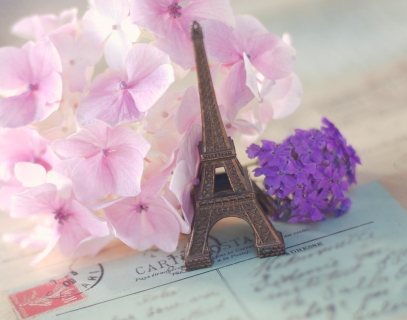 CB-2062-paris-postcards