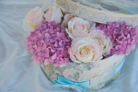 CB-2064a-roses_hydrangea