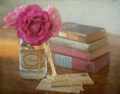 CB-2068b-roses_books1