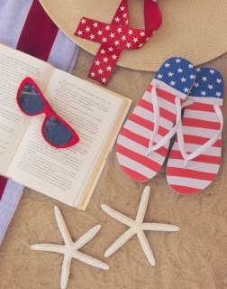 CB-2084-stars_and_stripes_beach_vertical