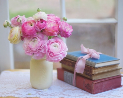 CB-2235-ranuncs_books