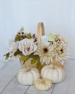 CB-2308_fall_basket_pumpkins
