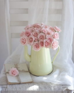 CB-2407_yellowpot_roses