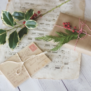 CB-2417_christmas_vignette