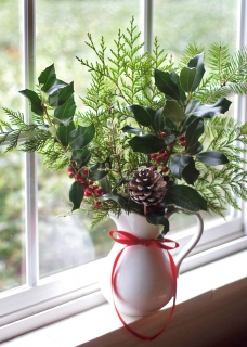 CB-2634_christmas_windowsill