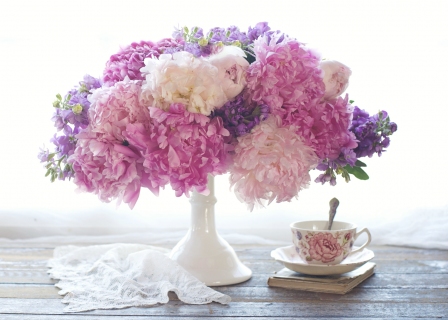 CB-2717_flower_stand_10x14