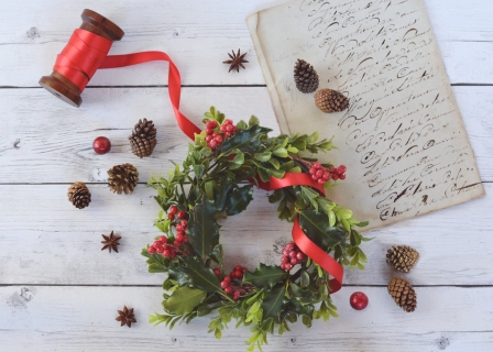 CB-2746_christmas_wreath_ribbon_10x14