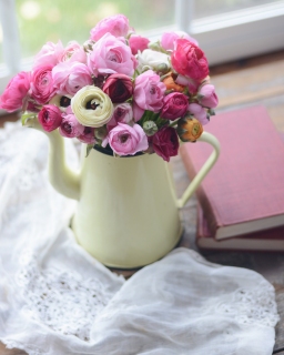 CB-2802_yellow_teapot_flowers2