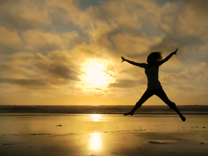 cb-2013-beach-jump cb-2013-beach-jump